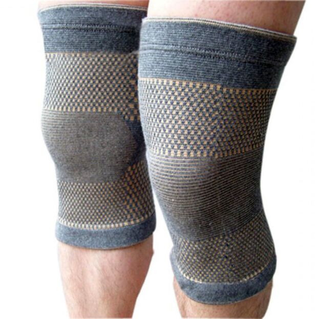 W początkowej fazie artrozy stawu kolanowego zaleca się noszenie bandaża mocującego